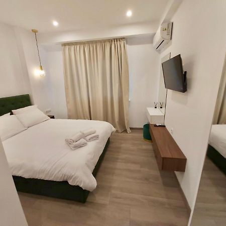 Real City Suites Syntagma Athènes Extérieur photo
