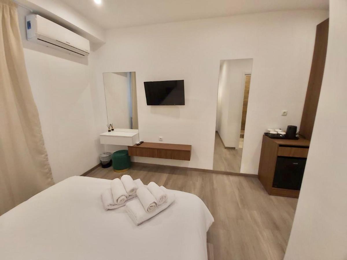 Real City Suites Syntagma Athènes Extérieur photo